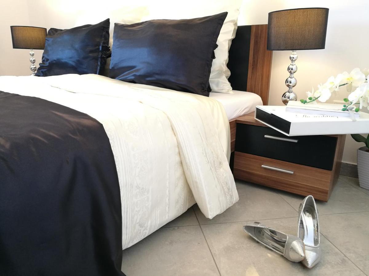 Villa Meli - Apartments Mit Meerblick Medulin Eksteriør bilde